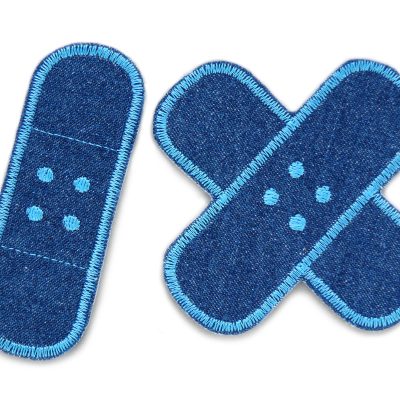 2 Jeansflicken Pflaster aus blauem Jeansstoff mit hellblauer Umrandung, Flicken zum aufbügeln