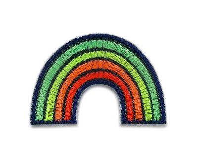 Neon Regenbogen Bügelpatch aus dunkelblauem Jeansstoff, 7 x 5 cm, gestickt in Gelb Grün Orange, Aufnäher zum Aufbügeln handmade Berlin