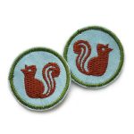 2 Eichhörnchen braun Hosenflicken, 4 cm