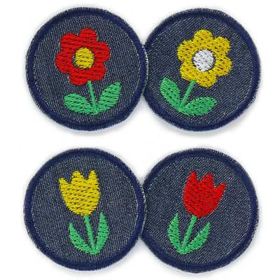 4 Mini Blumen Patches mit aufgestickter Blume & Tulpe aus dunkelblauem Jeansstoff. Als Accessoire oder kleine Bügelflicken für die Jeans. Einfach Aufzubügeln, Durchmesser jeweils 4 cm, Handmade in Berlin.