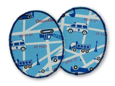 Hellblaue Knieflicken mit Autos, Bagger und Straßen in 2 Größen, Baumwollcanvas 8 x 10 cm und 10 x 12 cm, Bügelflicken für Kinderhosen handmade Berlin