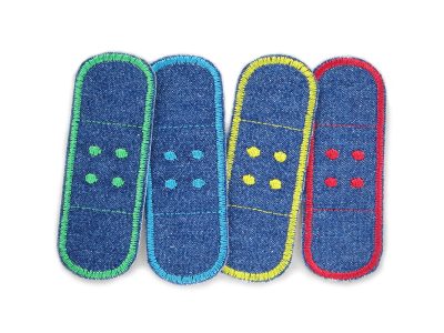 Set 4 Pflaster Flicken mit farbiger Umrandung jeweils 8,5 x 3 cm – aus blauem Jeansstoff mit Umrandung in Grün, Petrol, Gelb & Rot, handmade in Berlin