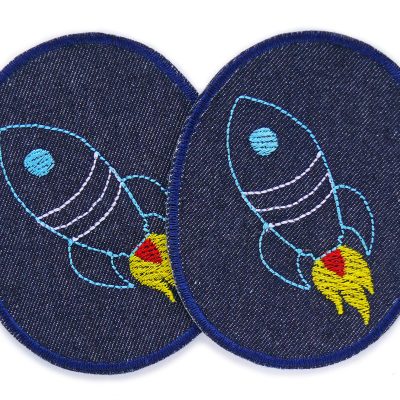 Zwei ovale Knieflicken aus dunkelblauem Jeansstoff mit bunten gestickten Raketen, jeweils 8 x 10 cm, Bügelflicken zum Aufbügeln auf Kinderhosen und Jeans, handmade Berlin