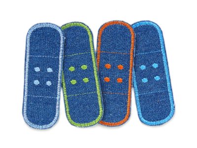 4er Set Jeans Trostpflaster aus blauem Jeansstoff mit Umrandung in Orange Blau Blassblau Hellgrün, jeweils 8,5 x 3 cm Pflasterform, Hosenpflaster Bügelflicken handmade Berlin