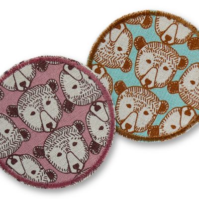Runder Hosenflicken aus Baumwollcanvas mit Bärenköpfen Allover-Muster, Ø 7 cm, in Braun und Rosa erhältlich, Bügelflicken für Kinderhosen handmade Berlin