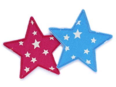 Stern Hosenflicken in Hellblau und Pink aus Baumwollcanvas, 10 x 10 cm, weiße Sternchen Allover, Stern-Bügelflicken sternförmig für Kinderhosen handmade Berlin