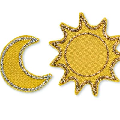 Glitzer Sonne und Mond Bügel-Patches aus gelbem Baumwollstoff mit Metallicgarn in Gold und Silber, 5 cm und 3,5 cm, 2er Set Aufnäher zum Aufbügeln, handmade Berlin