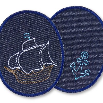2 Piraten-Knieflicken aus dunkelblauem Jeansstoff mit gesticktem Piratenschiff und hellblauem Anker, jeweils 8 x 10 cm, Bügelflicken für Kinderhosen Piraten-Fans handmade Berlin