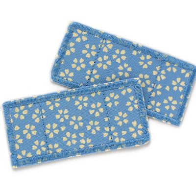 2 Trostpflaster Flicken zum aufbügeln, kleine Hosenflicken mit Blumen