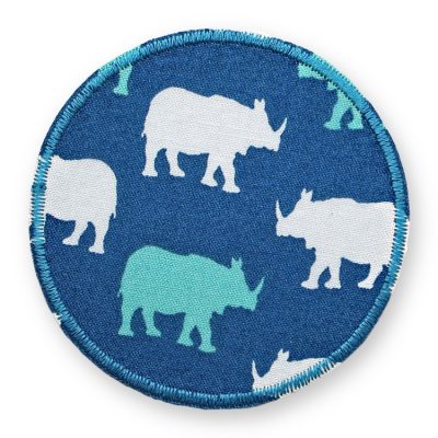 Nashorn Hosenflicken aus petrolgrünem Baumwollstoff mit Nashorn-Allover-Muster in Petrol Weiß Türkis, Ø 8 cm, runder Bügelflicken für Kinderhosen zum Aufbügeln handmade Berlin