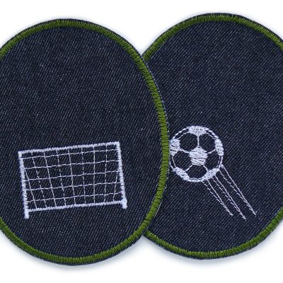 Knieflicken Fußball zum aufbügeln für Kinder, Bügelflicken für Jeanshosen, Fußball-Knieflicken aus dunkelblauem Jeansstoff mit aufgesticktem Fußball und Tor, jeweils 8 x 10 cm, Bügelflicken für Kinderhosen handmade Berlin