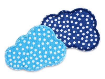 Wolken Bügelpatch in 2 Farben: Hellblauer und dunkelblauer Baumwollstoff mit weißem Punktmuster, 8 x 5,5 cm, gestickter Wolken-Aufnäher zum Aufbügeln handmade Berlin