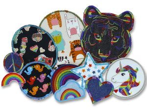 bunte Bügelflicken in alle Farben, Motiven und Mustern als Flicken für Kinderhosen, handmade in Berlin