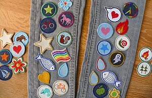 Mini Patches zum aufbügeln - kleine Bügelflicken für Jacke, Hose und Shirt, 3 - 4 cm groß, handmade in Berlin von Piratenbande